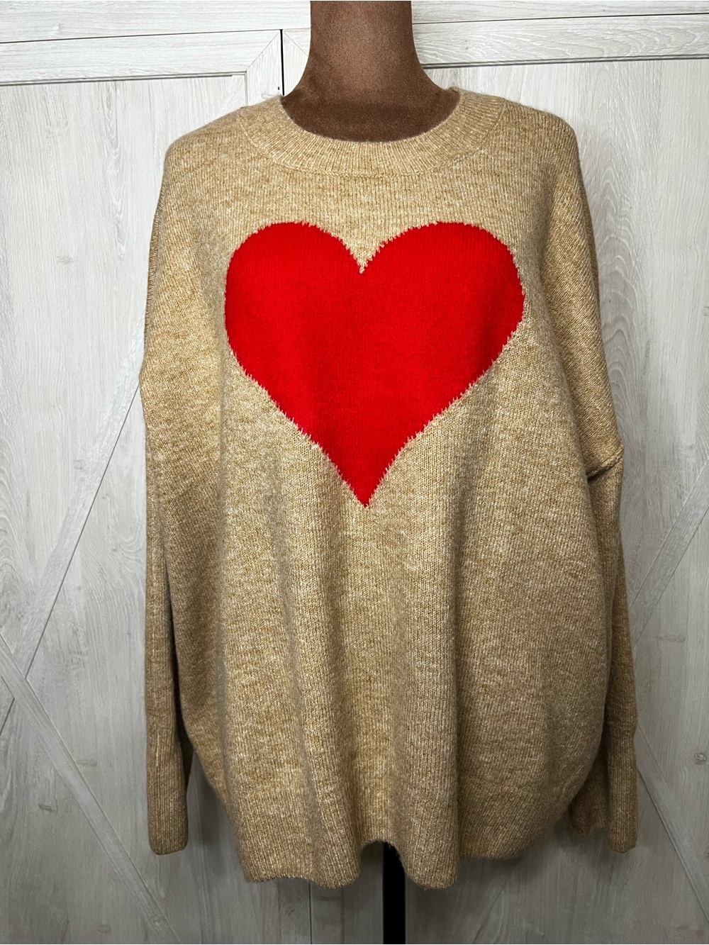 Vince Camuto Latte Heather Tan Sweater with Large Red Heart Motif Size large